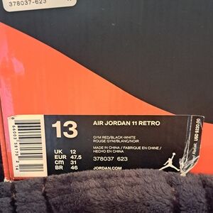 Air Jordan 11 authentic Retro Gym Red Black White